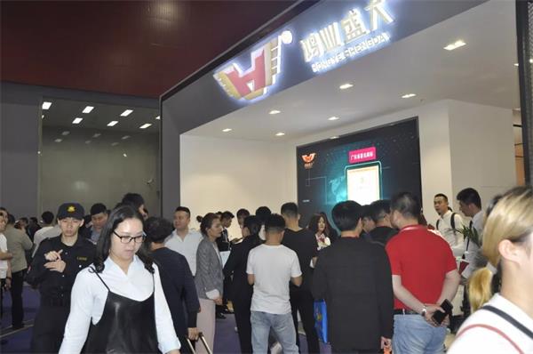 鴻業(yè)家具第43屆家博會(huì)圓滿(mǎn)成功