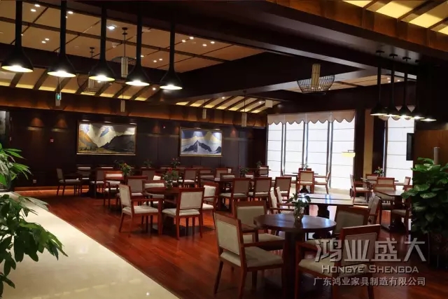 符合GB/T3324國際標準，防腐、防蟲永不變形