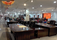 職員辦公桌椅、會(huì)議桌椅批發(fā)哪買(mǎi)？要定做辦公桌椅，求辦公家具供應(yīng)商！