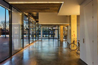 辦公桌下班后升空美好但遙遠(yuǎn)？改裝這些辦公家具款式就可以