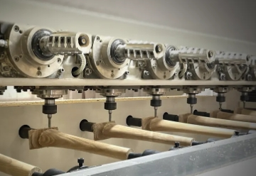 鴻業(yè)家具集團(tuán)：智能五軸四工序一體化生產(chǎn)線，助力品質(zhì)與創(chuàng)新