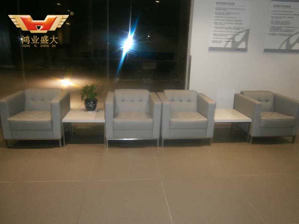 休息區(qū)辦公家具 北京現(xiàn)代4S店客戶休息區(qū)配套方案