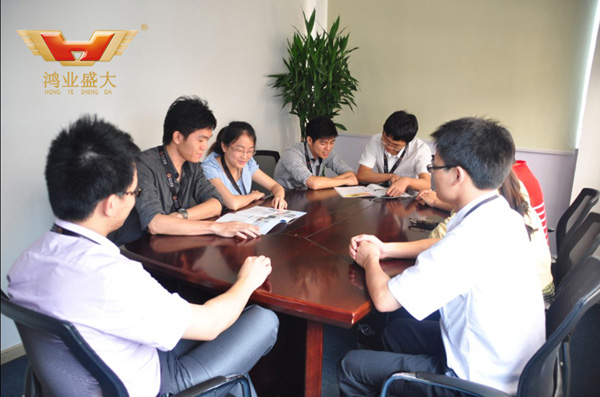 會議室辦公家具 萬戶網(wǎng)絡佛山分公司小型會議室配套方案