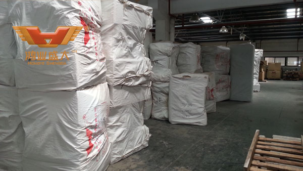 鴻業(yè)家具沙發(fā)包裝車間